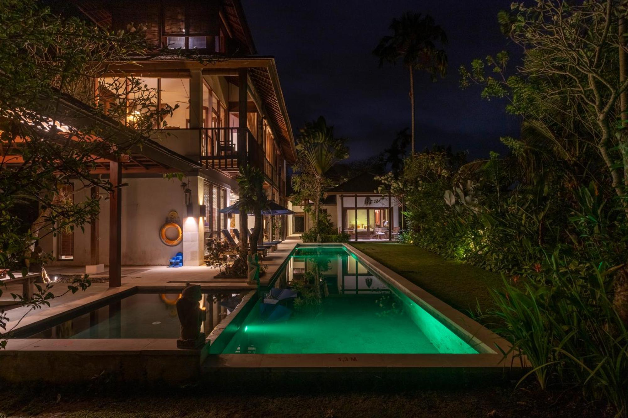 Villa Rumah Isah Candi Dasa  Exterior photo